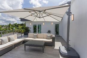 Casa Hermes Wilton Manors