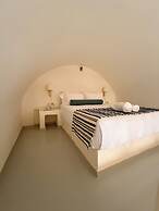 Santorini Theasis Suites
