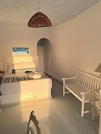 Santorini Theasis Suites