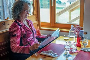 Edelweiss Inn Nova Scotia