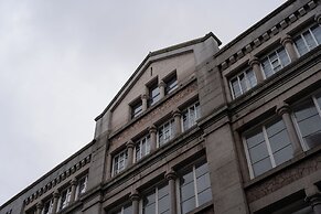 8 Stanley Street