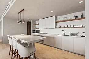 Oceanfront Apartments with Great Views
