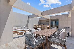 Oceanfront Apartments with Great Views