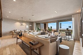 Oceanfront Apartments with Great Views