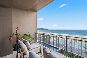 Oceanfront Apartments with Great Views