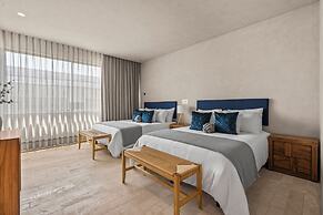 Oceanfront Apartments with Great Views