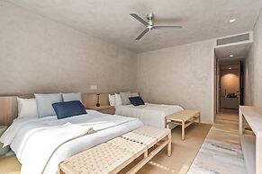 Oceanfront Apartments with Great Views