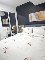 Modern 2BR Private Basement Suite Edmonton