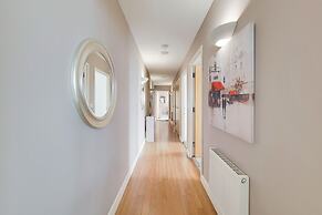 Capital Stay - Three Bed Apartment In Excel