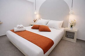 Iliana s Getaway - Private Villa With Jacuzzi