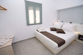 Iliana s Getaway - Private Villa With Jacuzzi