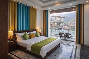 The great Garuda hotel