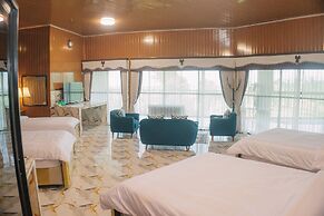 Mik Resort & Hotel