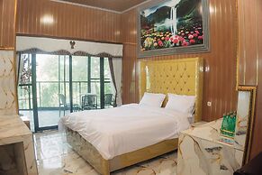 Mik Resort & Hotel