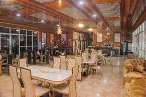 Mik Resort & Hotel