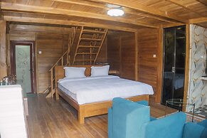 Mik Resort & Hotel