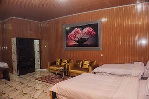 Mik Resort & Hotel