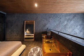 The Lima Ocean Suites Pererenan