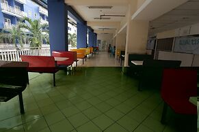 Aurora Room at Apartment Centerpoint