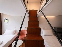 Bugis Social- Newly Renovated