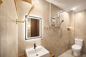 Bugis Social- Newly Renovated