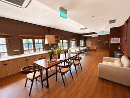 Bugis Social- Newly Renovated
