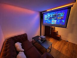 Bugis Social- Newly Renovated