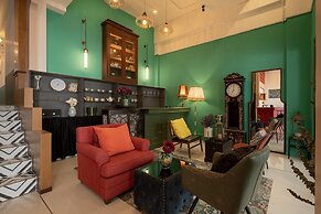 Chinoir Boutique Phuket Town