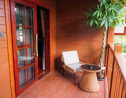 Flame Resort And Bistro Phnom Penh