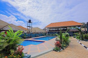 Port Harbor Hotel