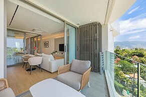 The Aqua Luxury Apart Hotel Waterfront