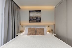 The Aqua Luxury Apart Hotel Waterfront