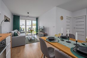 Lumina apartment with patio and parking