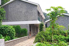 Heart Retret Seasons Village