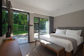 Heart Retret Seasons Village