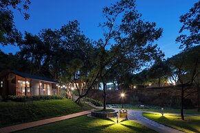 Heart Retret Seasons Village