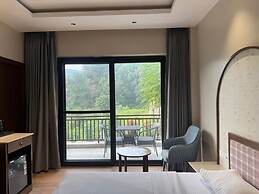 Saraiville - Boutique Riverside Stay