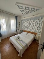 Kalais Otel