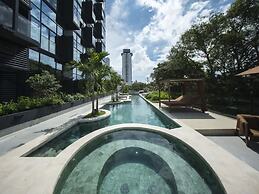 Two-level Apt by Panama old Town