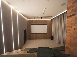 Two-level Apt by Panama old Town