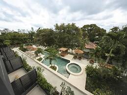 Spacious 2br w Terrace Lounge