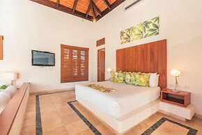 Bungallow 2 People Private Pool and Garden