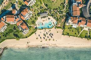 Chic apt With Ocean View at Punta Palmera Bb