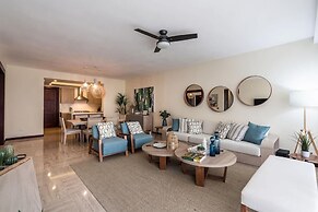 3br apt With Terrace and Beach Access Portillo