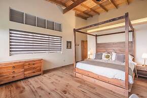 Stunning Villa w Pool Mountain View in Jarabacoa