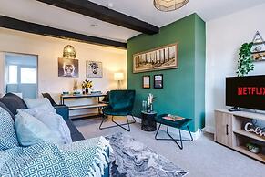 Cosy House Amazing Location Perfect for Couples