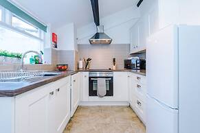 Cosy House Amazing Location Perfect for Couples