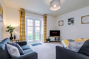 Spacious Home Ideal for Professionals Sleeps 8