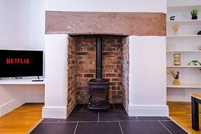 Lovely House Great Location Perfect for Couples