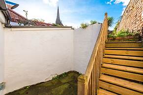 Lovely House Great Location Perfect for Couples